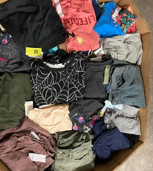 Men’s Wholesale Clothing